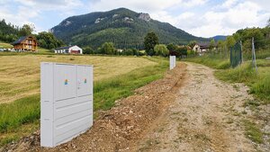 Stavebný pozemok 858 m² s elektrinou v srdci Liptova – Liptovská Anna — foto 5