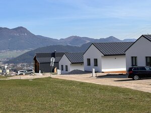 Miesto, kde sa ráno zobúdzate do ticha– 4-izbový rodinný dom pod lesom — foto 1