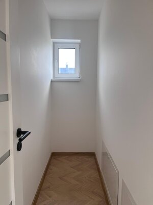 Miesto, kde sa ráno zobúdzate do ticha– 4-izbový rodinný dom pod lesom — foto 16