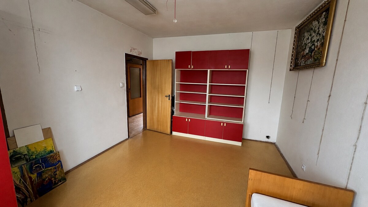 3-izbový byt na Nábreží v Liptovskom Mikuláši – skvelá lokalita. — foto 4