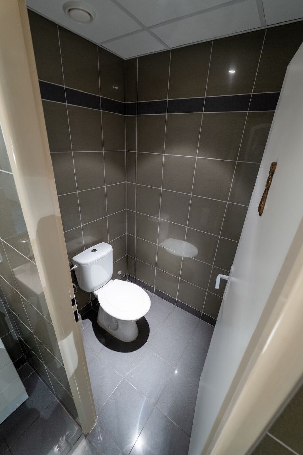 Reprezentatívny meštiansky dom s parkovaním v centre Banskej Bystrice — foto 7