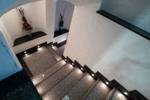 Reprezentatívny meštiansky dom s parkovaním v centre Banskej Bystrice — foto 12