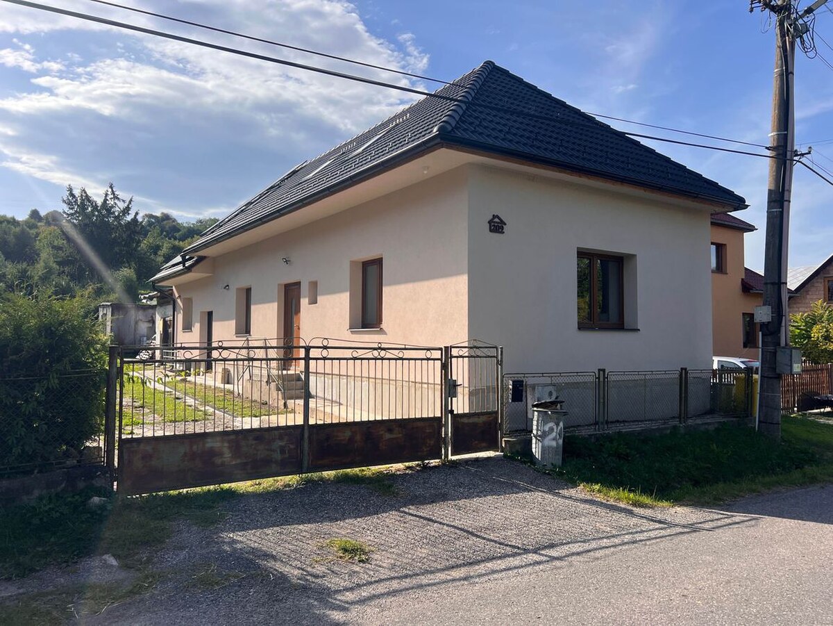 REZERVOVANÝ !!!!!!Víkendový rodinný dom pri Liptovskej Mare – Vlachy- — foto 2