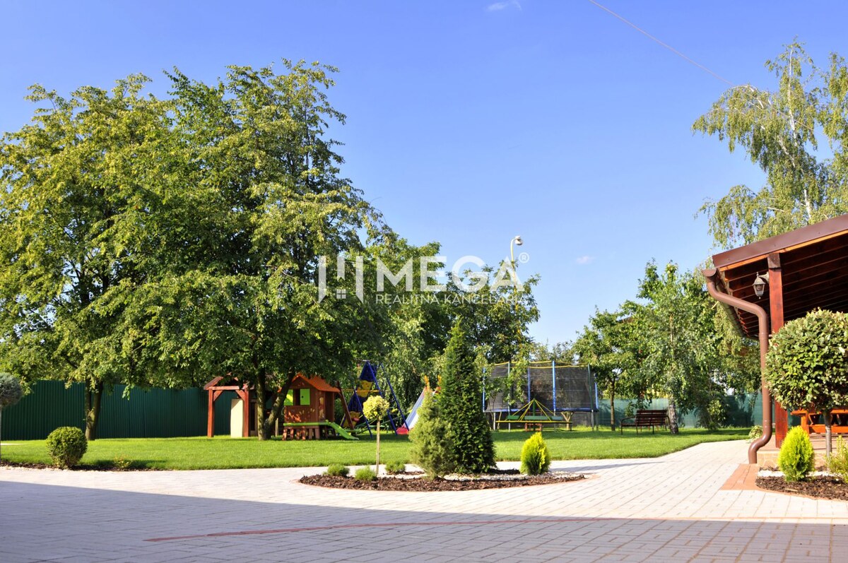 NA PREDAJ PRÉMIOVÉ OBCHODNÉ PRIESTORY REŠTAURÁCIA BARÓNKA VT — foto 18