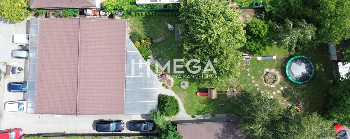 NA PREDAJ PRÉMIOVÉ OBCHODNÉ PRIESTORY REŠTAURÁCIA BARÓNKA VT — foto 2