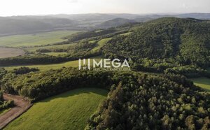 NA PREDAJ TRI INVESTIČNÉ POZEMKY CENA 18€/m² - LACKOVCE — foto 2