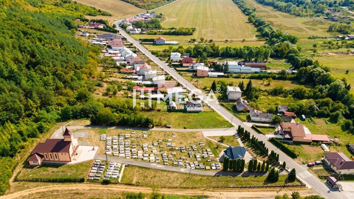 NA PREDAJ: Stavebný pozemok 1 896 m², Slovenská Volová — foto 2