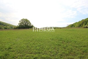 NA PREDAJ POZEMOK V LONE PRÍRODY - VYŠNÝ KAZIMÍR 1196 m² — foto 2