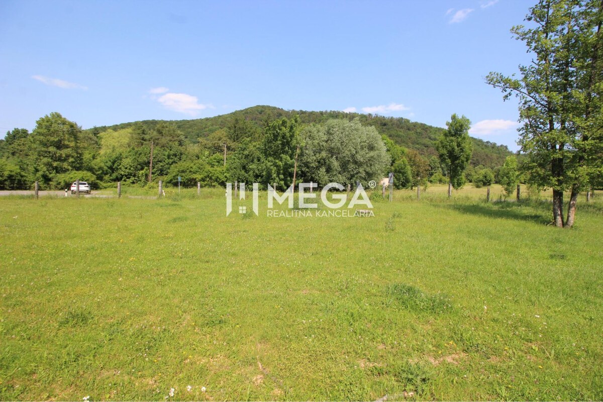 SUPER ZĽAVA PREDAJ POZEMKU V OBCI PTIČIE - iba 7km od mesta — foto 6