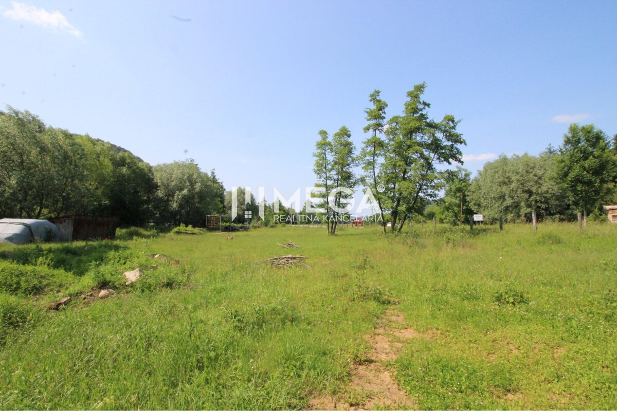 SUPER ZĽAVA PREDAJ POZEMKU V OBCI PTIČIE - iba 7km od mesta — foto 9