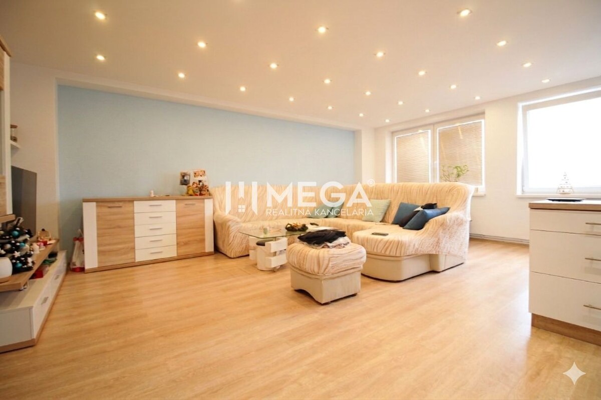 ZNÍŽENÁ CENA EXKLUZÍVNE NA PREDAJ: 3-IZBOVÝ BYT 94 m² | PARKOVACIE MIE