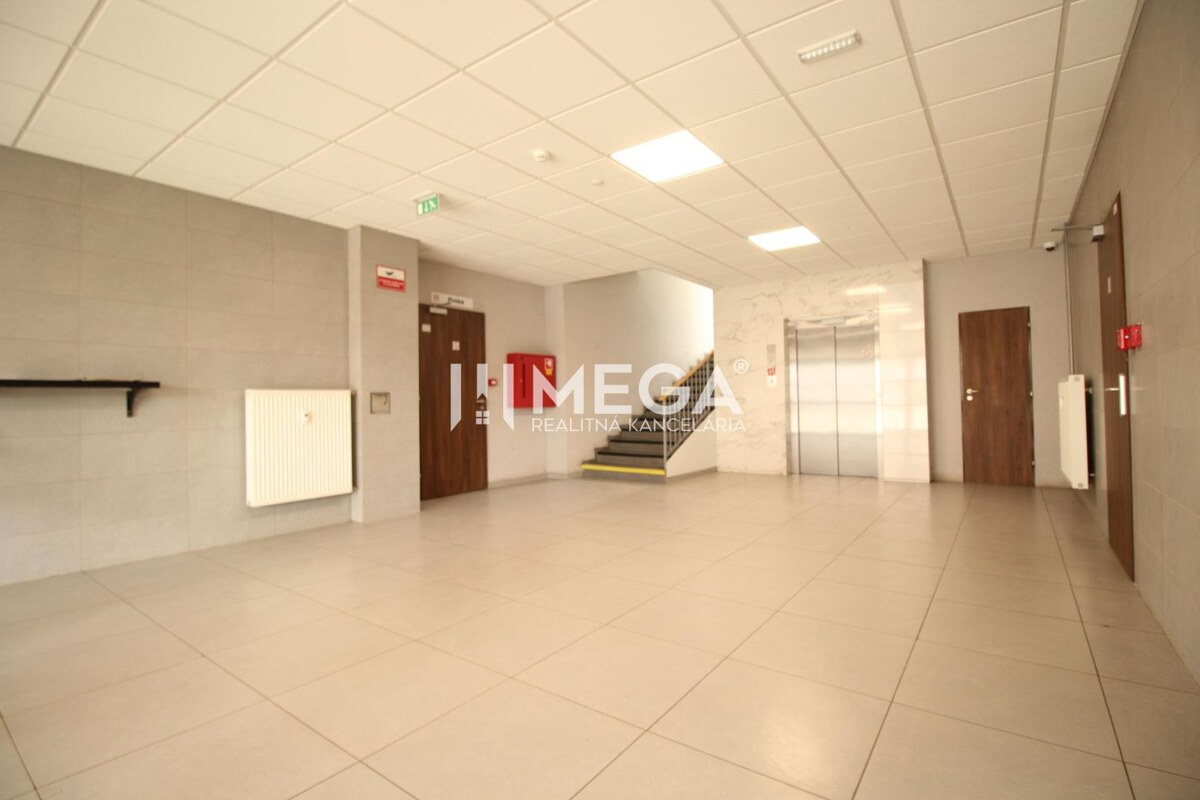 ZNÍŽENÁ CENA EXKLUZÍVNE NA PREDAJ: 3-IZBOVÝ BYT 94 m² | PARKOVACIE MIE — foto 17
