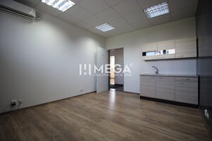NA PRENÁJOM: 2x Moderná, klimatizovaná kancelária s parkovaním a optic — foto 5