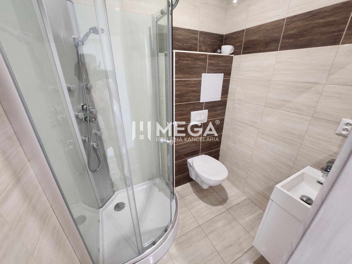 Na prenájom moderná kancelária, Prešov, Strojnícka ul. — foto 4