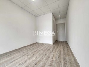 Na prenájom moderná kancelária, Prešov, Strojnícka ul. — foto 2
