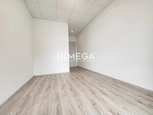 Na prenájom moderná kancelária, Prešov, Strojnícka ul. — foto 3