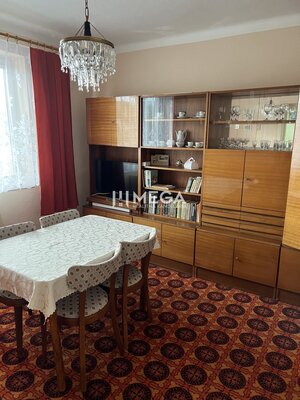 Znížena cena domu na Jesenského ulici v Snine — foto 6