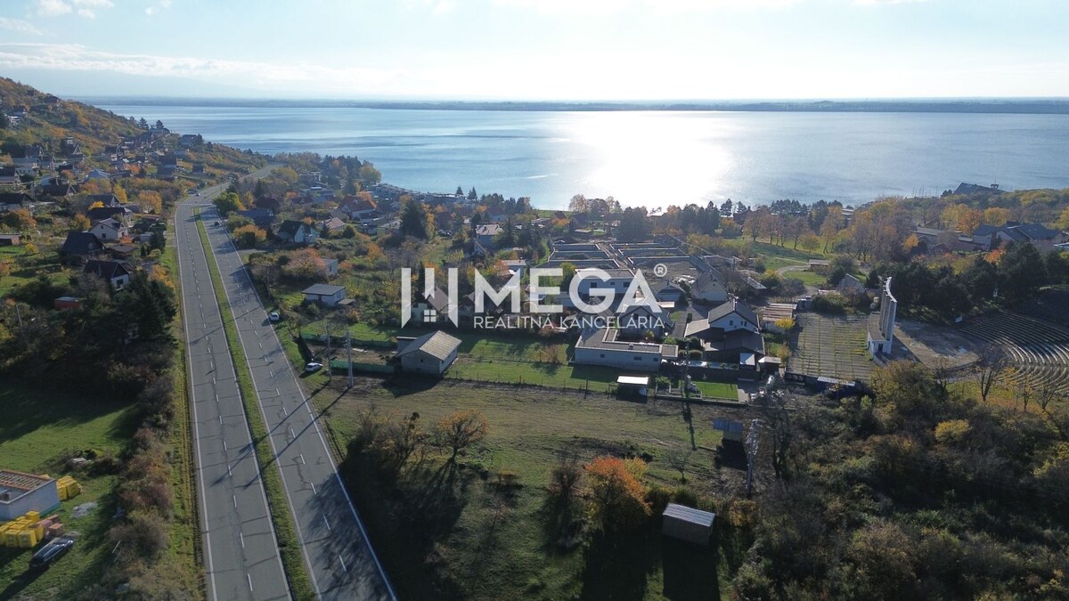 EXKLUZÍVNE NA PREDAJ 1303,5 m2 POZEMOK NA ZEMPLÍNSKEJ ŠÍRAVE — foto 3
