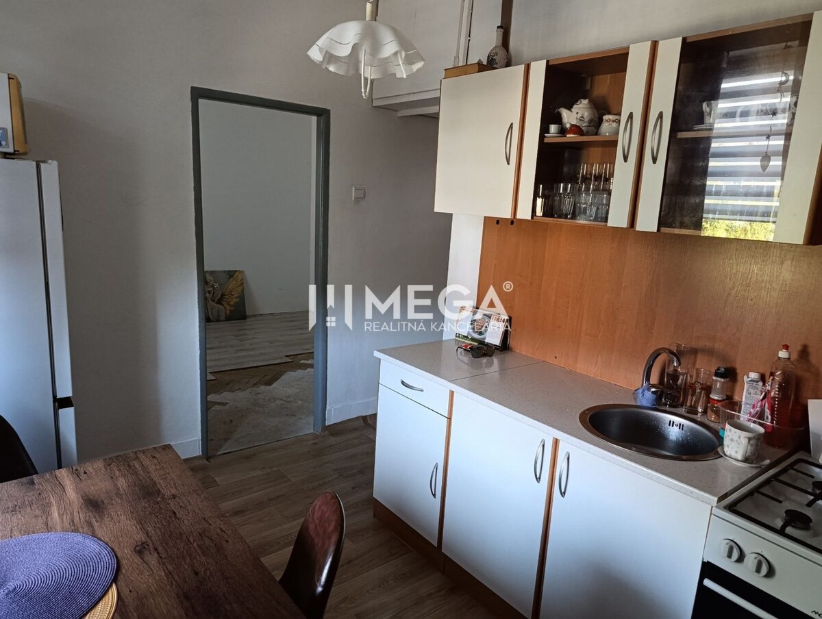 Na predaj 2-izbový byt s výhľadom na Sninský kameň — foto 2