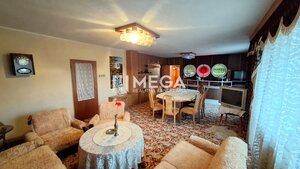 EXKLUZÍVNE NA PREDAJ:  3.podlažný dom v meste Snina — foto 2
