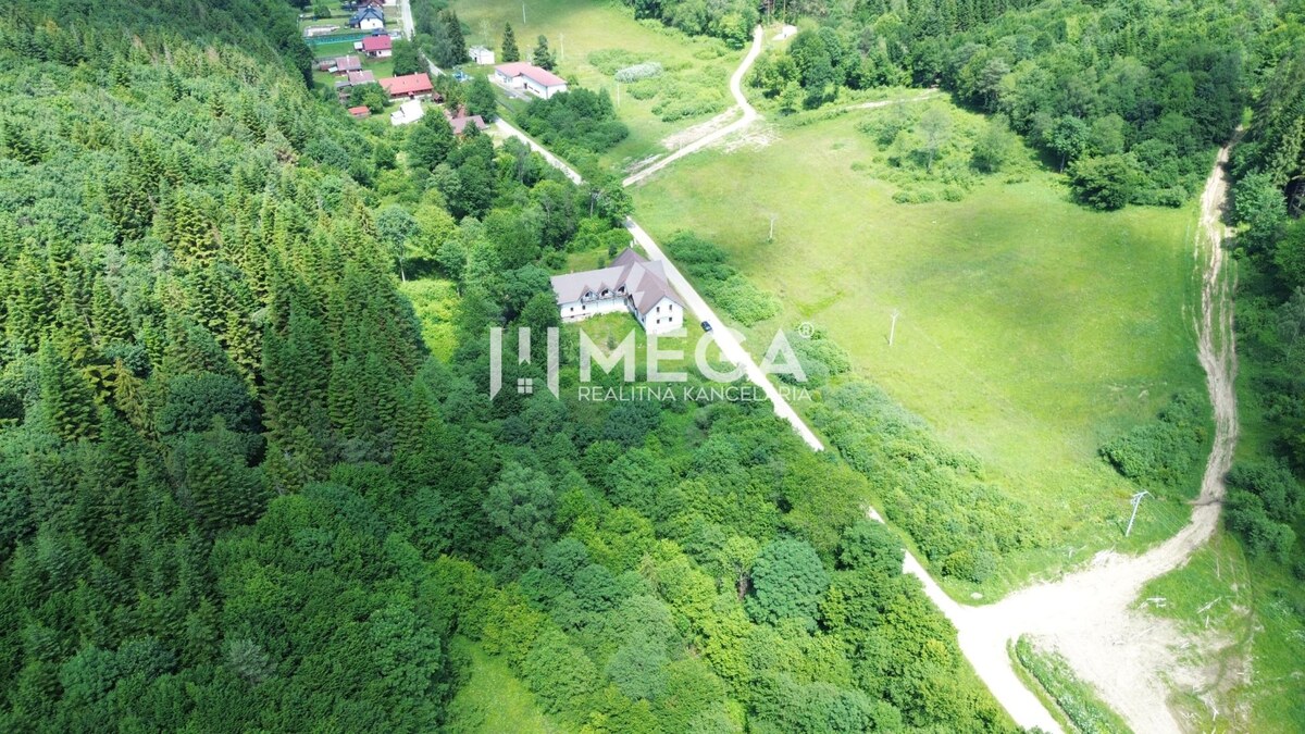Investičný stavebný pozemok v oblasti Danová - 2 200m2 — foto 6