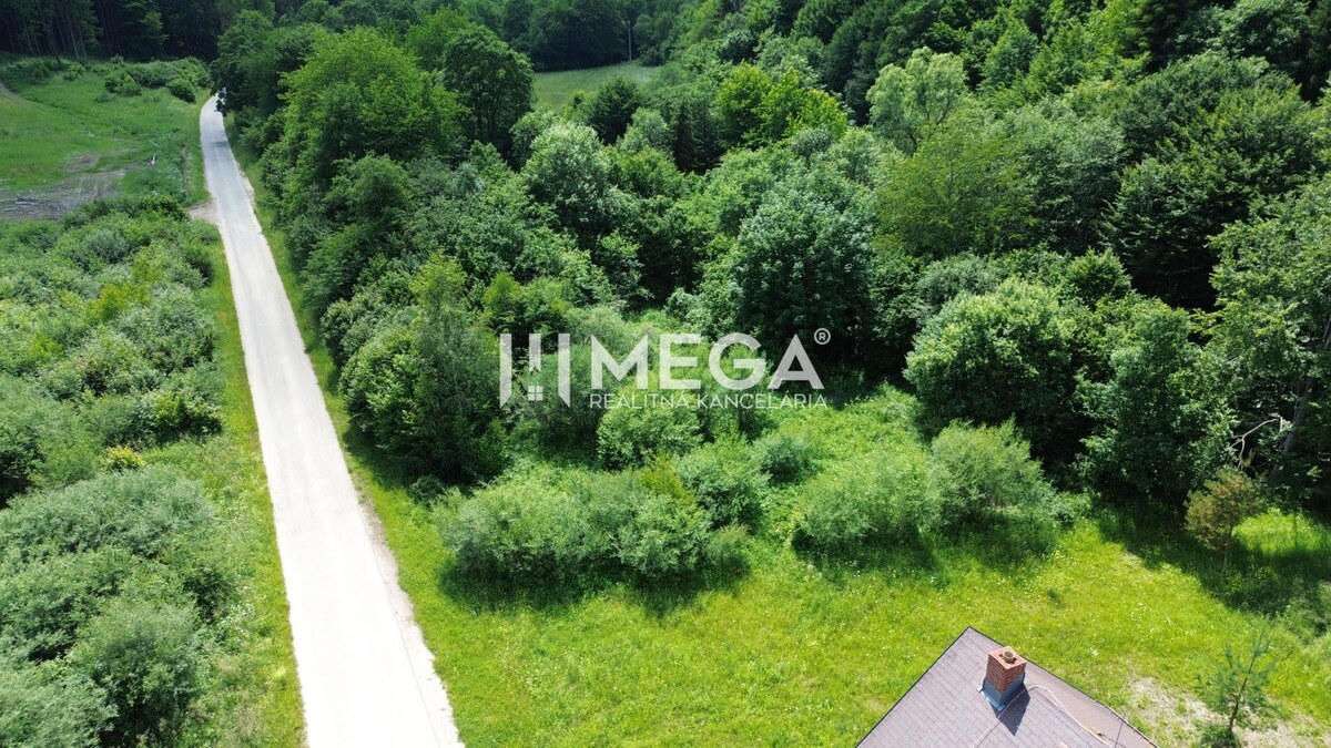 Investičný stavebný pozemok v oblasti Danová - 2 200m2 — foto 8