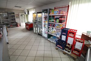 Investičná príležitosť v Poloninách – funkčná predajňa s možnosťou býv — foto 9