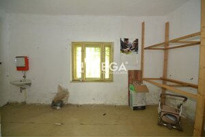 Prenájom časti komerčnej budovy na podnikanie – Stakčín — foto 6