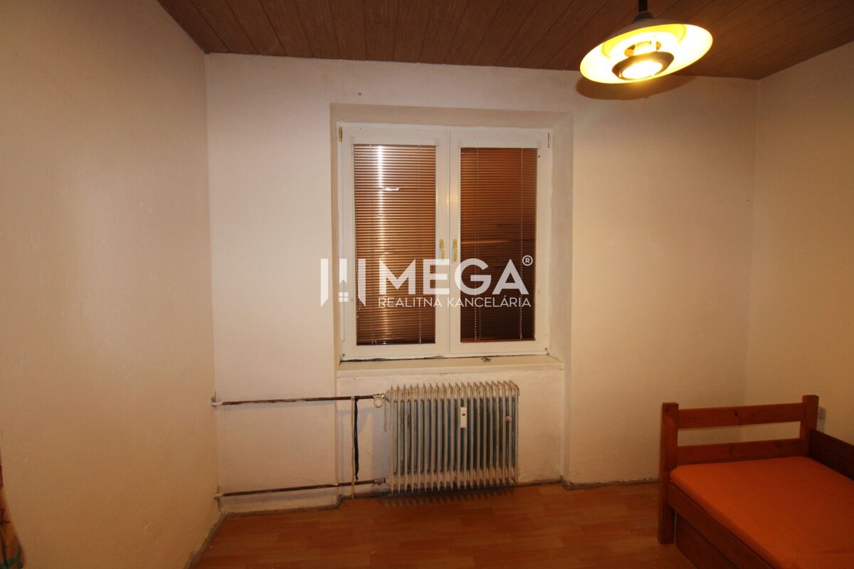 Na predaj: Ideálny byt na rekonštrukciu – 4 izby, Snina — foto 11