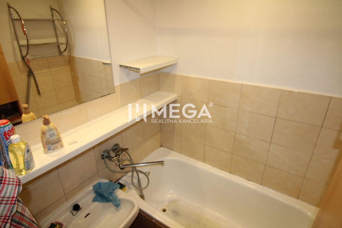 Na predaj: Ideálny byt na rekonštrukciu – 4 izby, Snina — foto 18