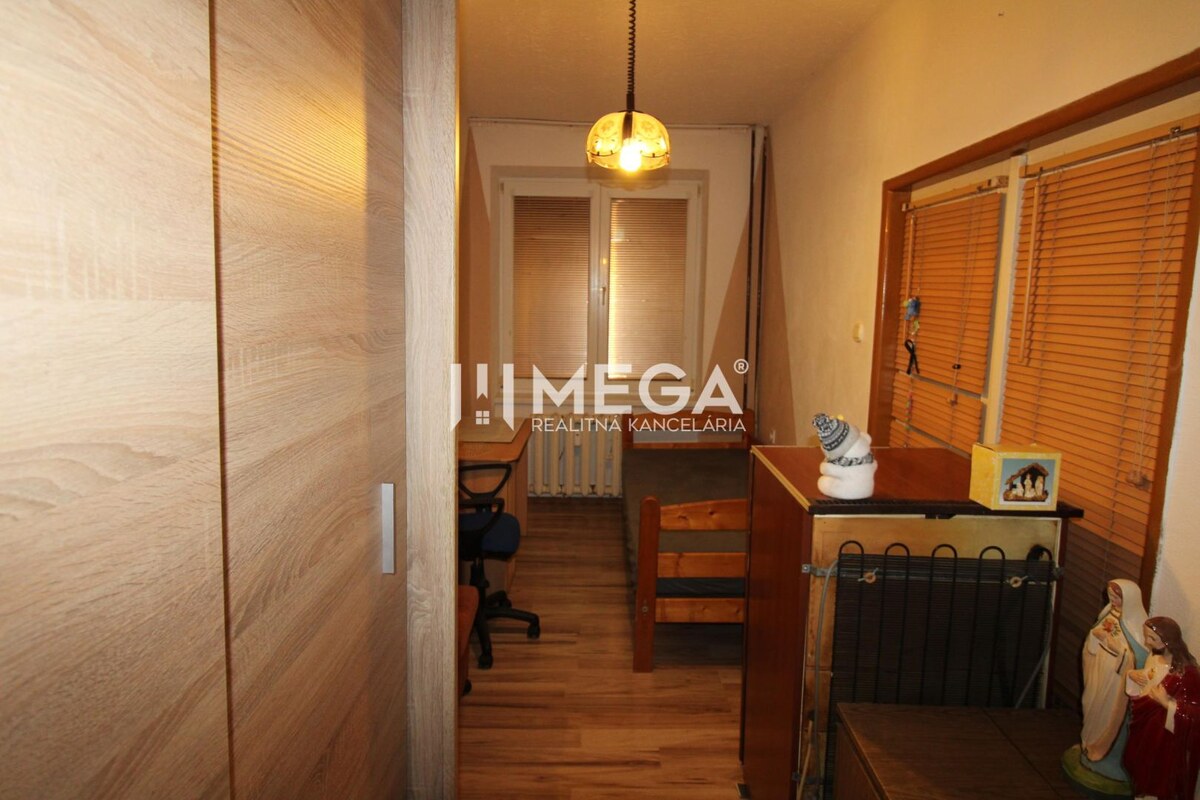 Na predaj: Ideálny byt na rekonštrukciu – 4 izby, Snina — foto 7