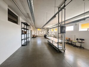 NA PREDAJ MODERNÝ VÝROBNO-SKLADOVACÍ AREÁL V SNINE — foto 12