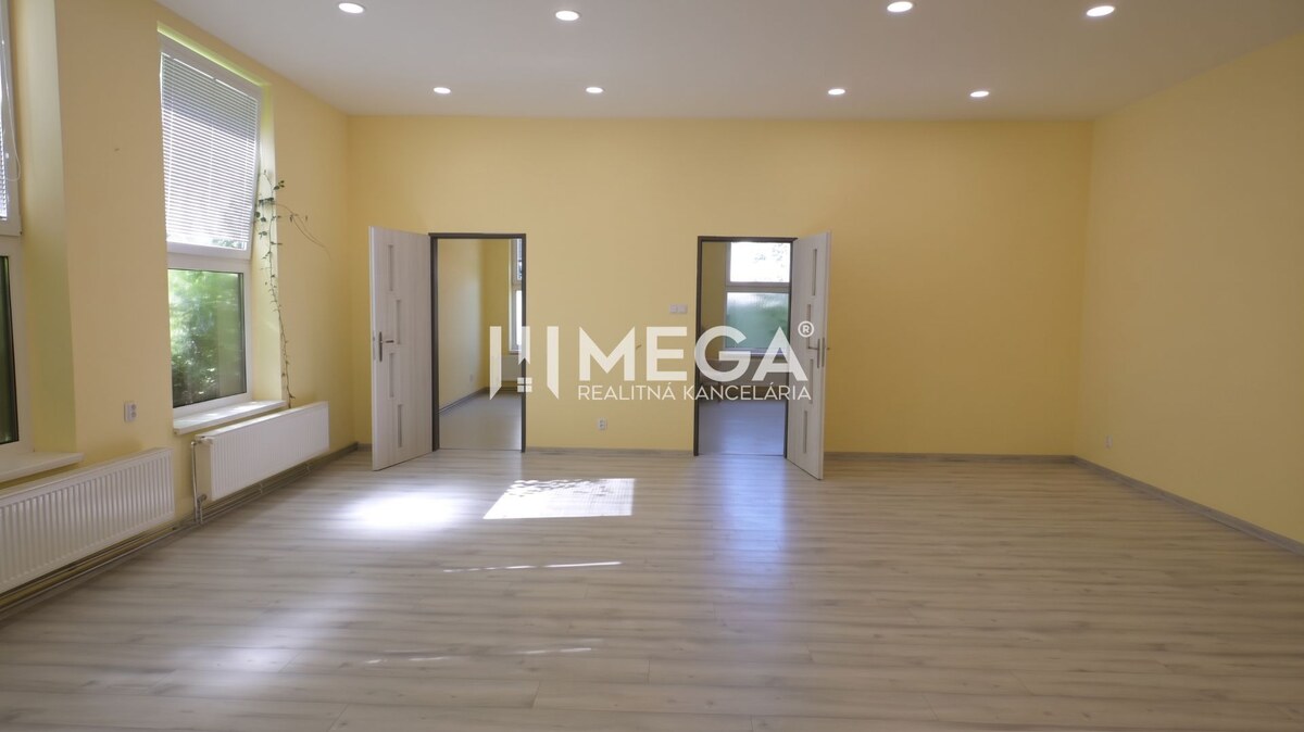 PREDAJ POLYFUNKČNÉHO OBJEKTU na ul. Fraňa Kráľa MICHALOVCE — foto 3
