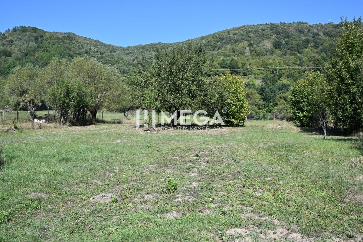 PREDAJ RODINNÉHO DOMU so záhradou KOLBASOV (okres SNINA) — foto 15