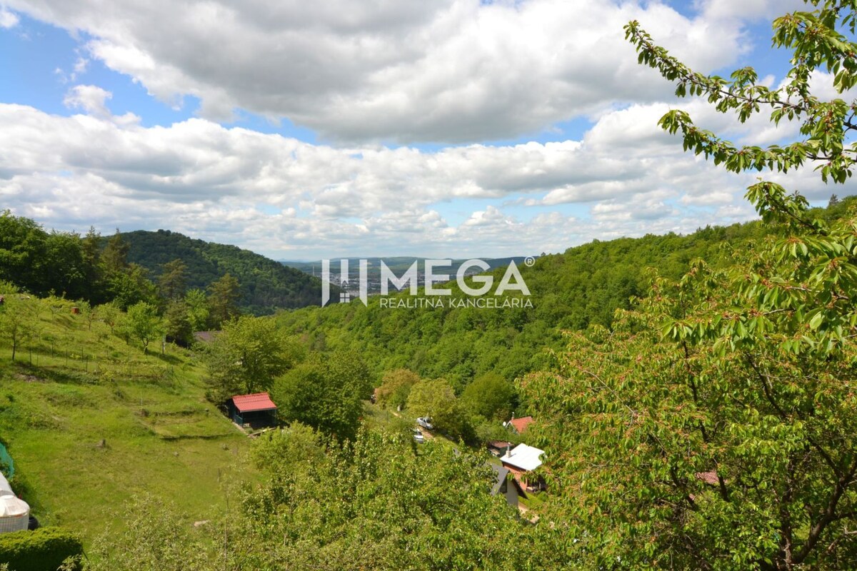 PREDAJ CHATKY s POZEMKOM (oblasť PONIKLEC) — foto 17