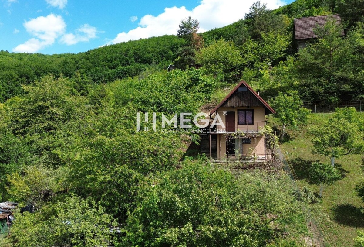 PREDAJ CHATKY s POZEMKOM (oblasť PONIKLEC) — foto 4