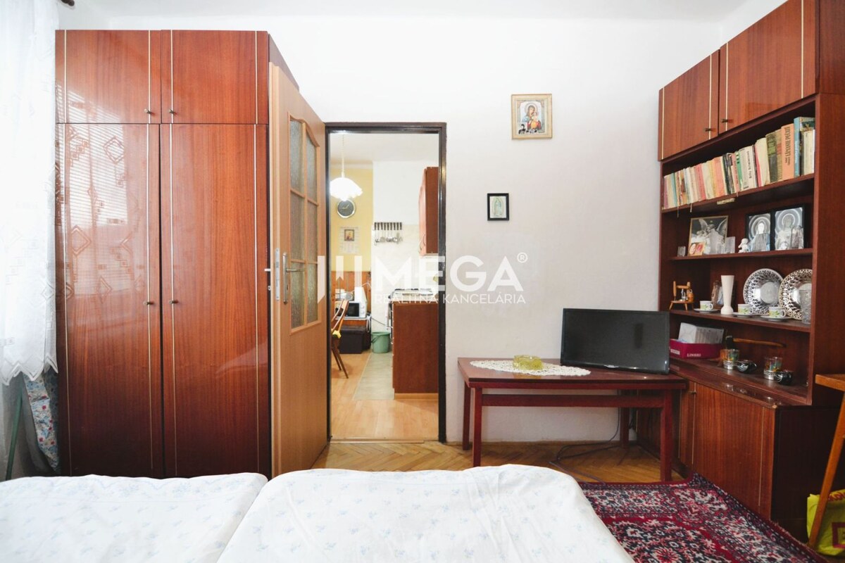 PREDAJ 3-izbového bytu v Medzilaborciach — foto 12