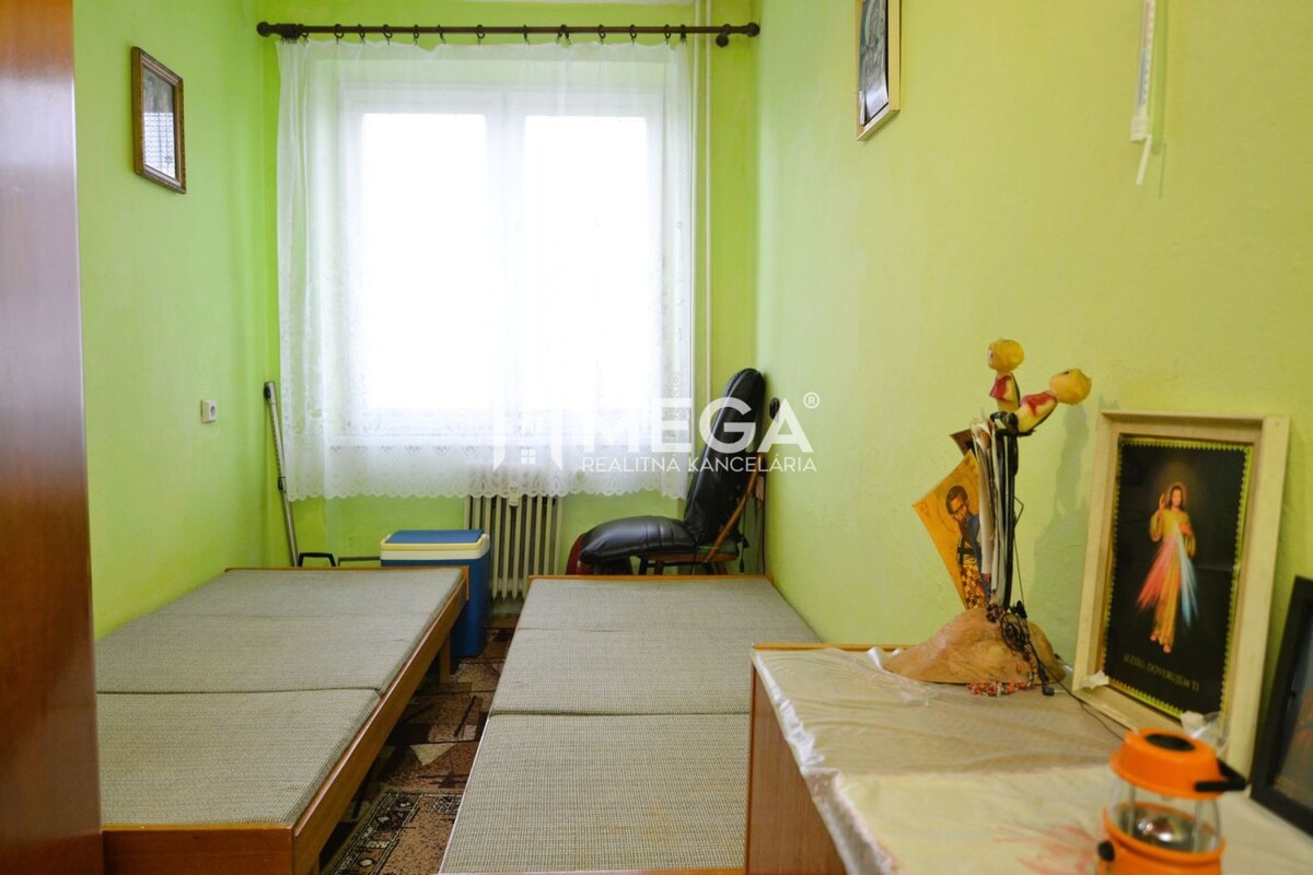 PREDAJ 3-izbového bytu v Medzilaborciach — foto 5