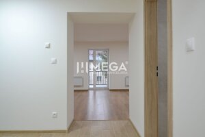 PREDAJ MODERNE ZREKONŠTRUOVANÝCH BYTOV V STRÁŽSKOM (BYT F) — foto 9