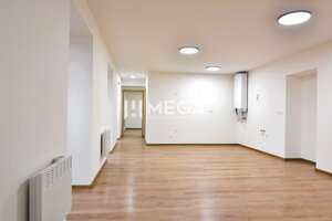 PREDAJ MODERNE ZREKONŠTRUOVANÝCH BYTOV V STRÁŽSKOM (BYT G) — foto 4