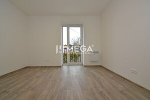 PREDAJ MODERNE ZREKONŠTRUOVANÝCH BYTOV V STRÁŽSKOM (BYT H) — foto 12