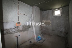 Na predaj - Dom s veľkým pozemkom v Pakostove — foto 13