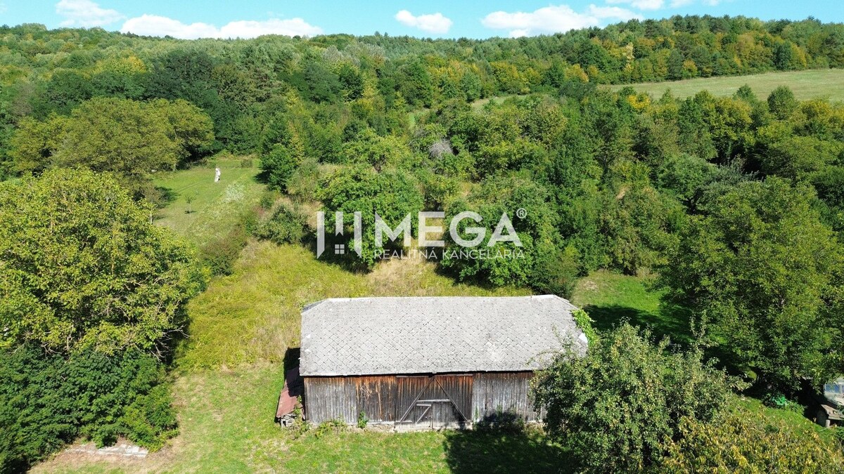 Na predaj dom v krásnom prostredí obce Vyšné Ladičkovce, exkluzívna po — foto 11