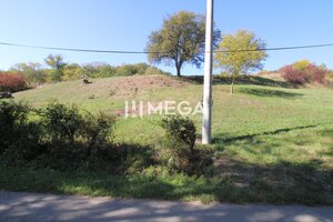 Na predaj pozemok aj na výstavbu v obci Vyšné Ladičkovce — foto 6