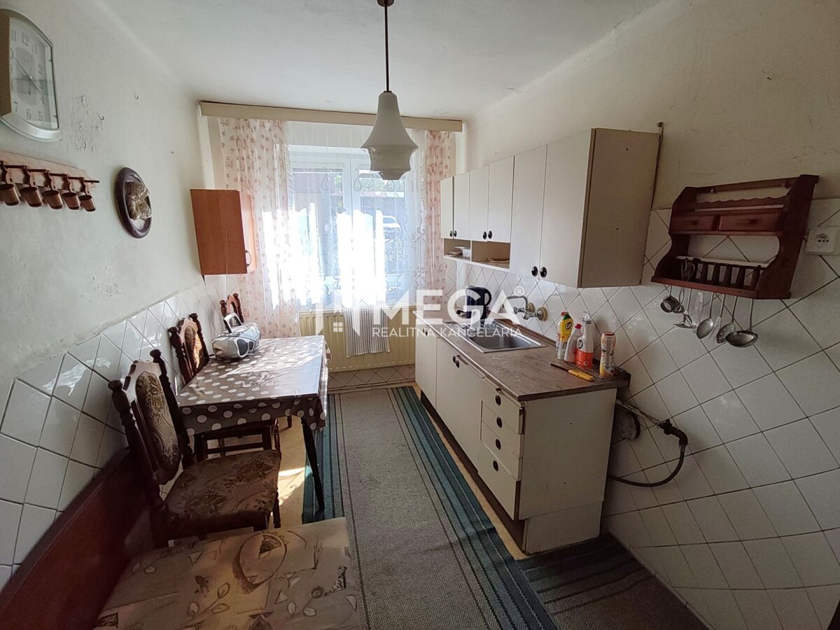 Na predaj 3 izbový byt so záhradou za super cenu - Snina — foto 6