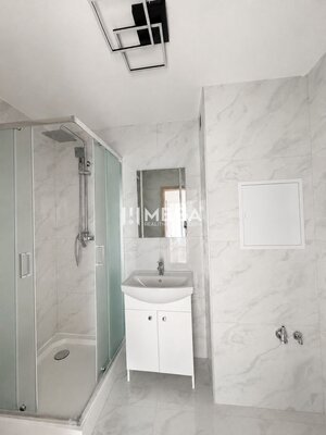 Na predaj 3 izbový byt s balkónom v Strážskom — foto 5