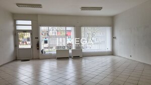 PRENÁJOM OBCHODNÉHO PRIESTORU PRIAMO V CENTRE HUMENNÉHO — foto 4