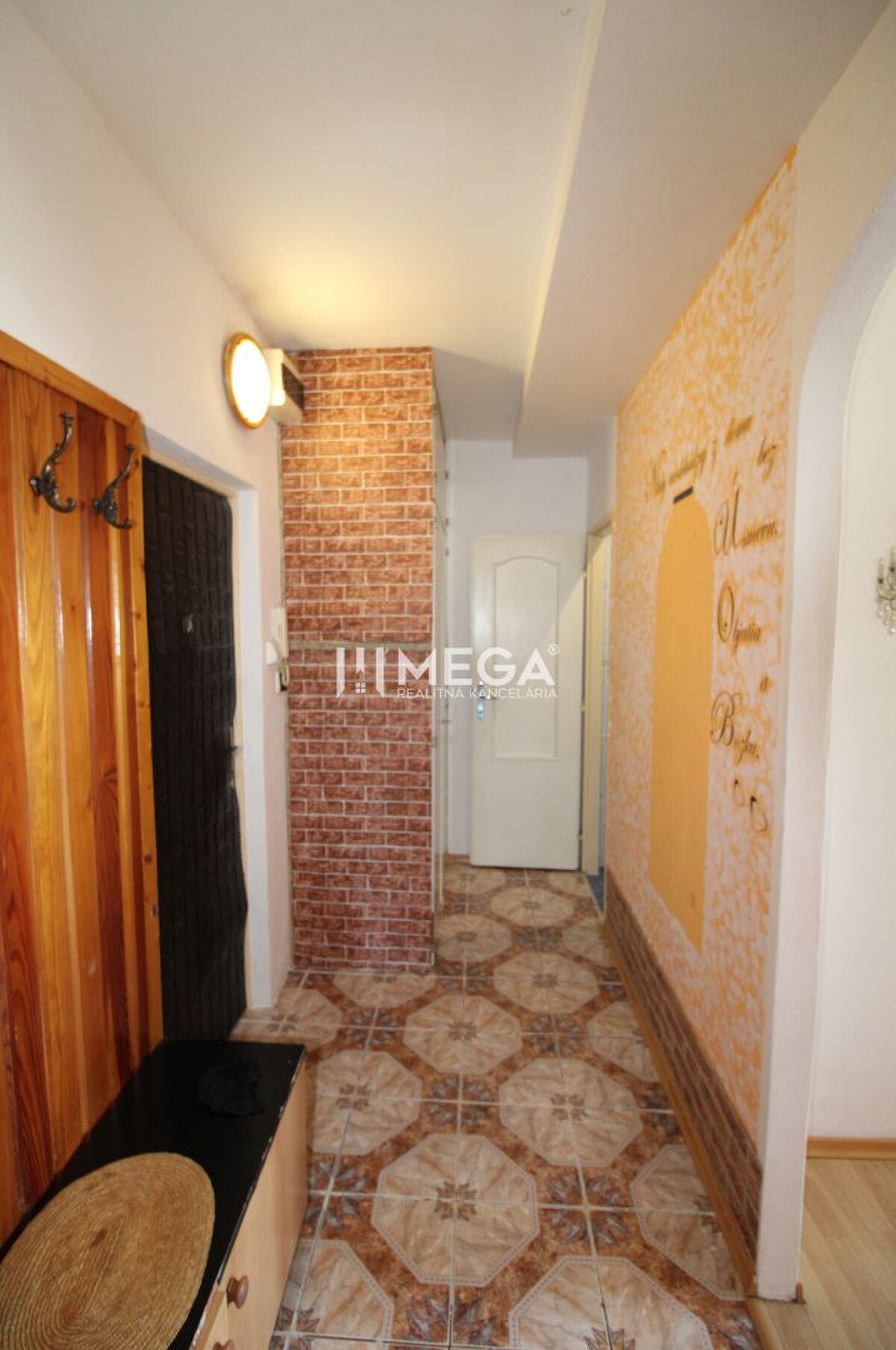 NA PREDAJ - 3 izbový byt na Sídlisku III. v meste Humenné — foto 10