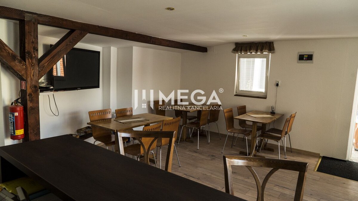 Na predaj komerčná nehnuteľnosť so všestranným využitím v centre Humen — foto 17