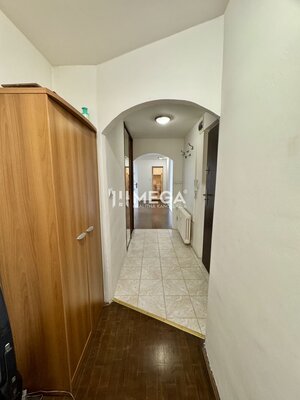 Na predaj priestranný 3-izbový na Nemocničnej ulici v Humennom — foto 9